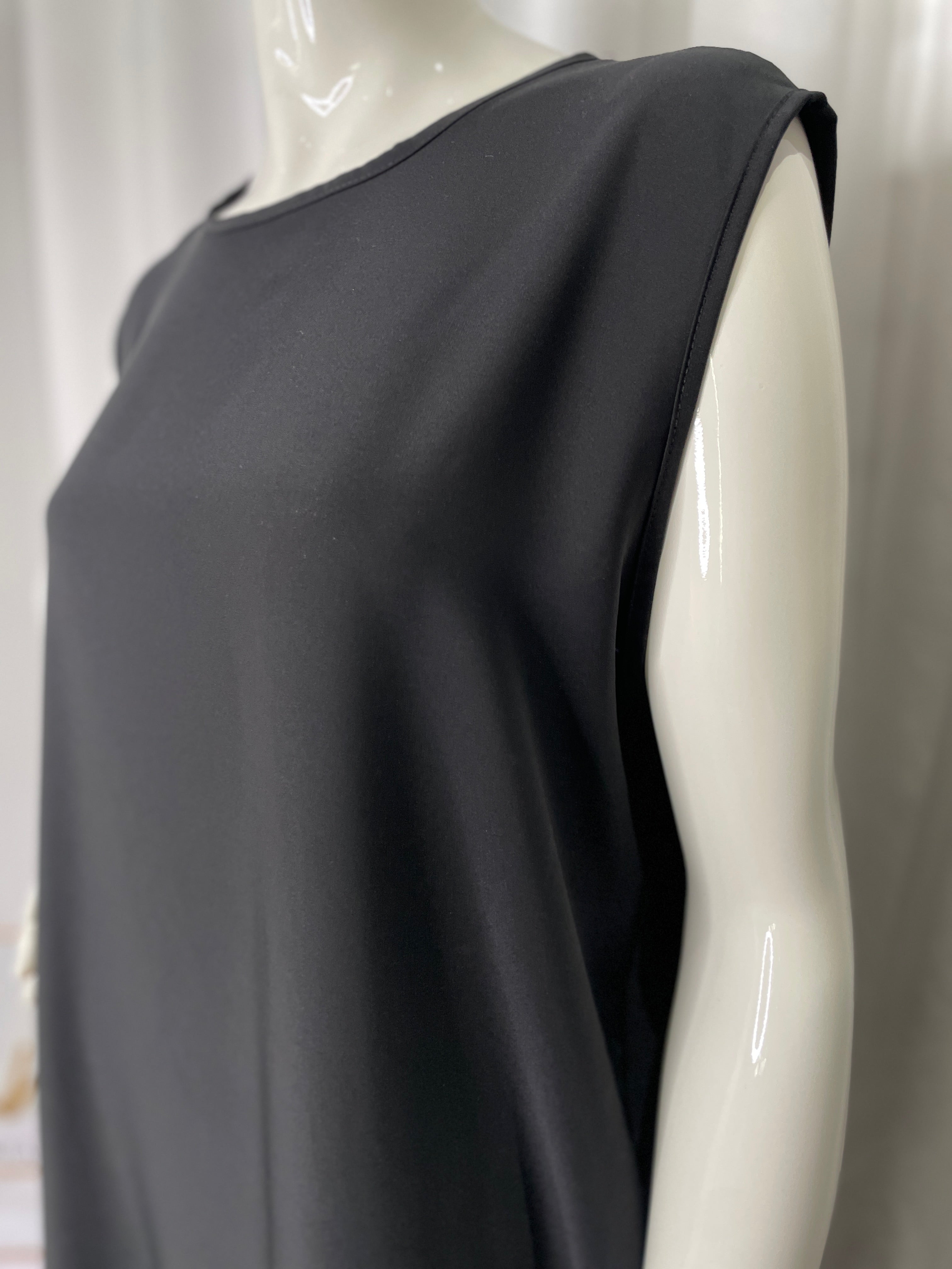 Under abaya Medina - Black